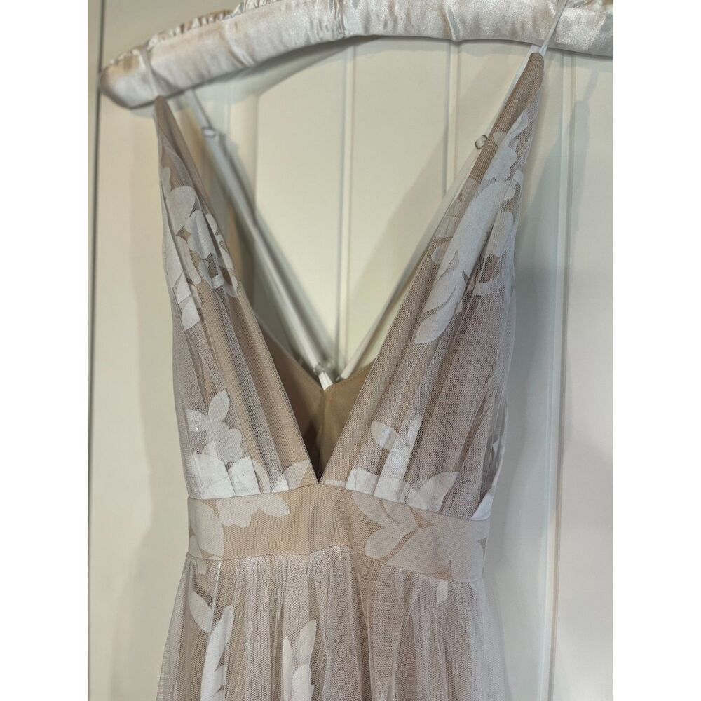 Luxxel Floral Lace Mesh Maxi Dress Women's Medium Nude White Worn Once